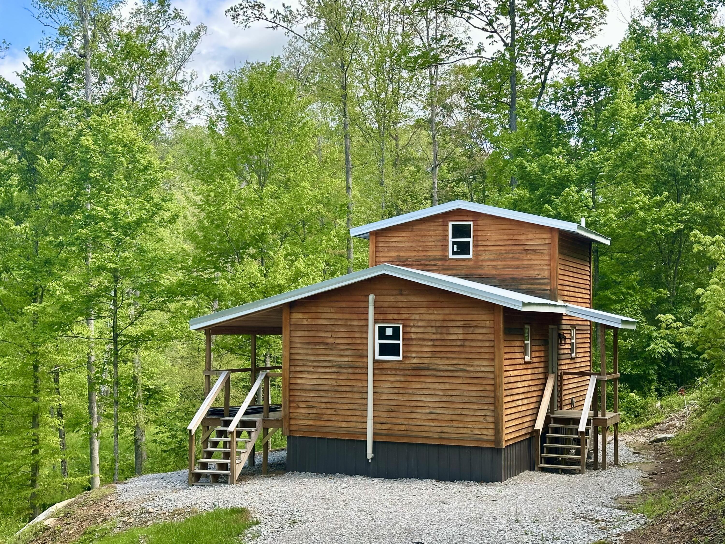 1815 Baldwin Road McKee, KY 40447 - Photo 3 of 68 IMG_0307