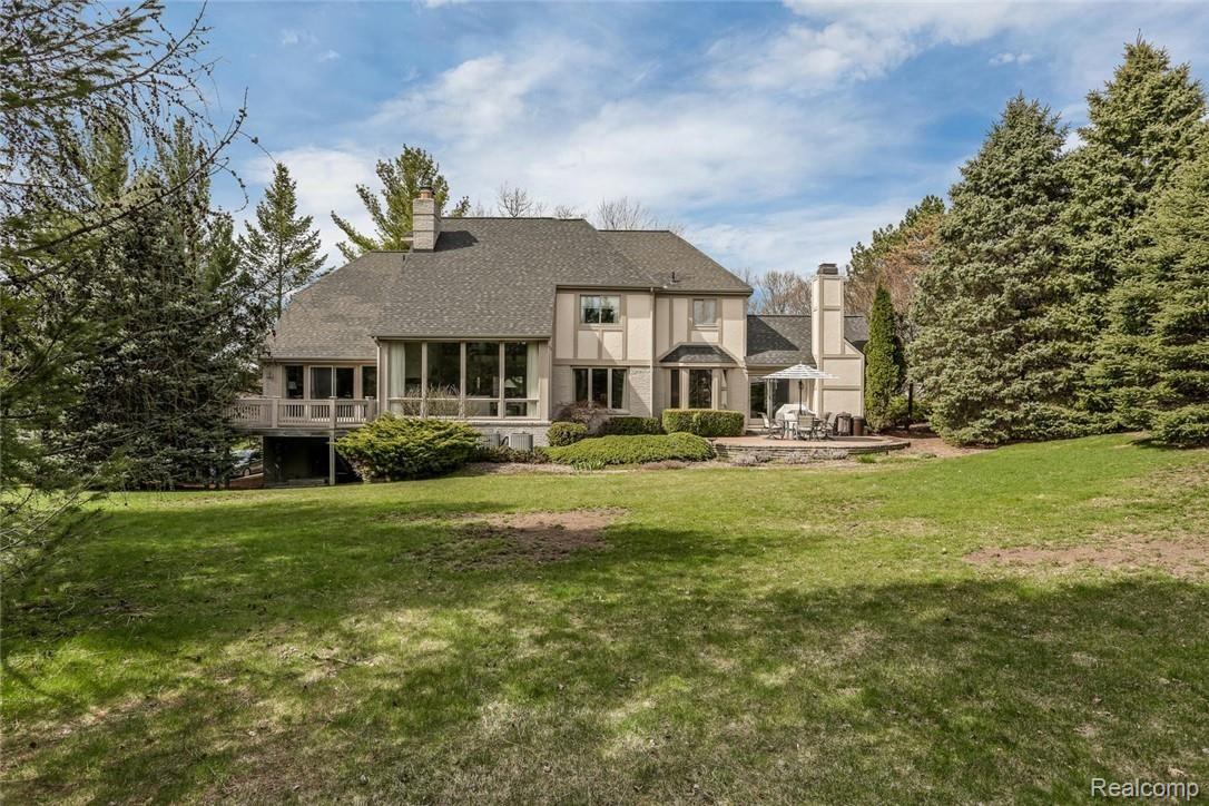 795 Peach Tree Lane Rochester, MI 48306 - Photo 4 of 51 795 Peach Tree Ln Rochester-large-043-40-795 Peach Tree Lane Rochester-1500x1000-72dpi.jpg