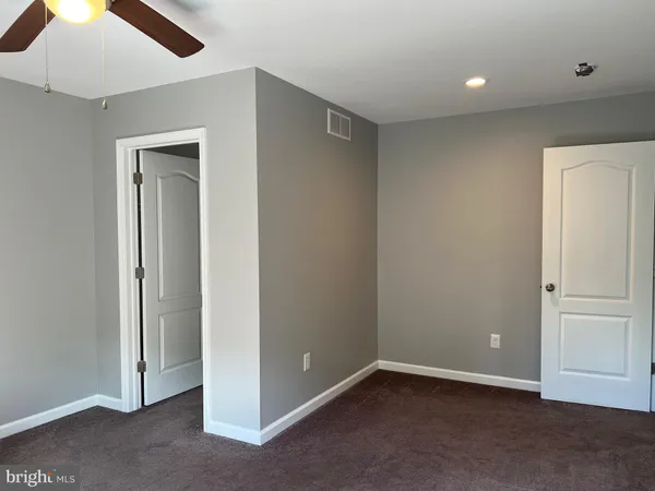 $2,900 | 519 Surrey Avenue, Berlin, NJ 08009
