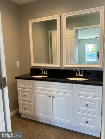 $2,900 | 519 Surrey Avenue, Berlin, NJ 08009