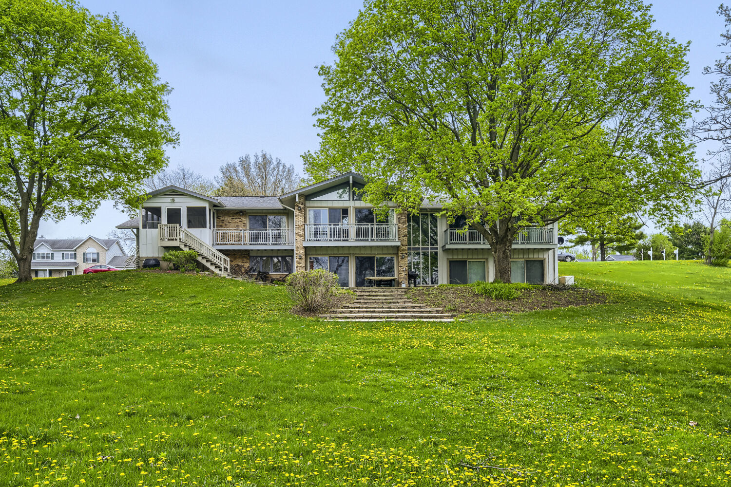 6500 Rowland Road Huntley, IL 60142 - Photo 3 of 31