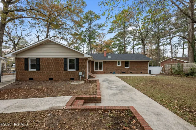 $349,900 | 120 Barden Drive, Havelock, NC 28532