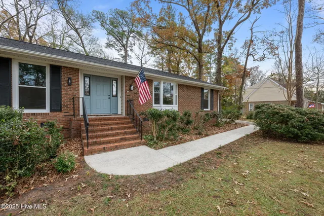 $349,900 | 120 Barden Drive, Havelock, NC 28532