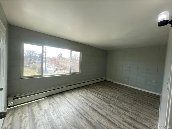 $795 | 1590 Clinton Street, Unit 206, Aurora, CO 80010