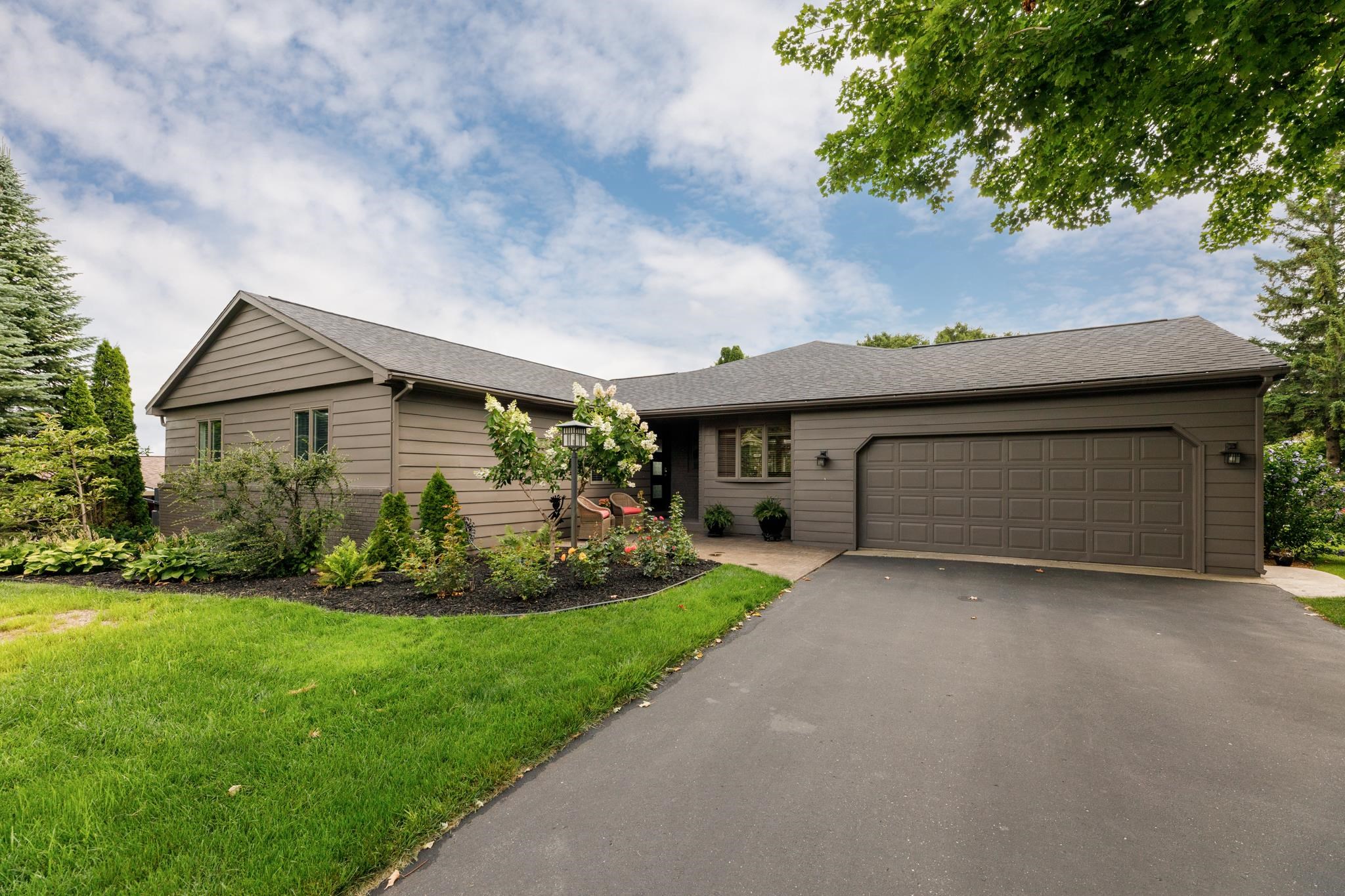 4272 Ridgemoor Drive Traverse City, MI 49684 - Photo 58 of 60
