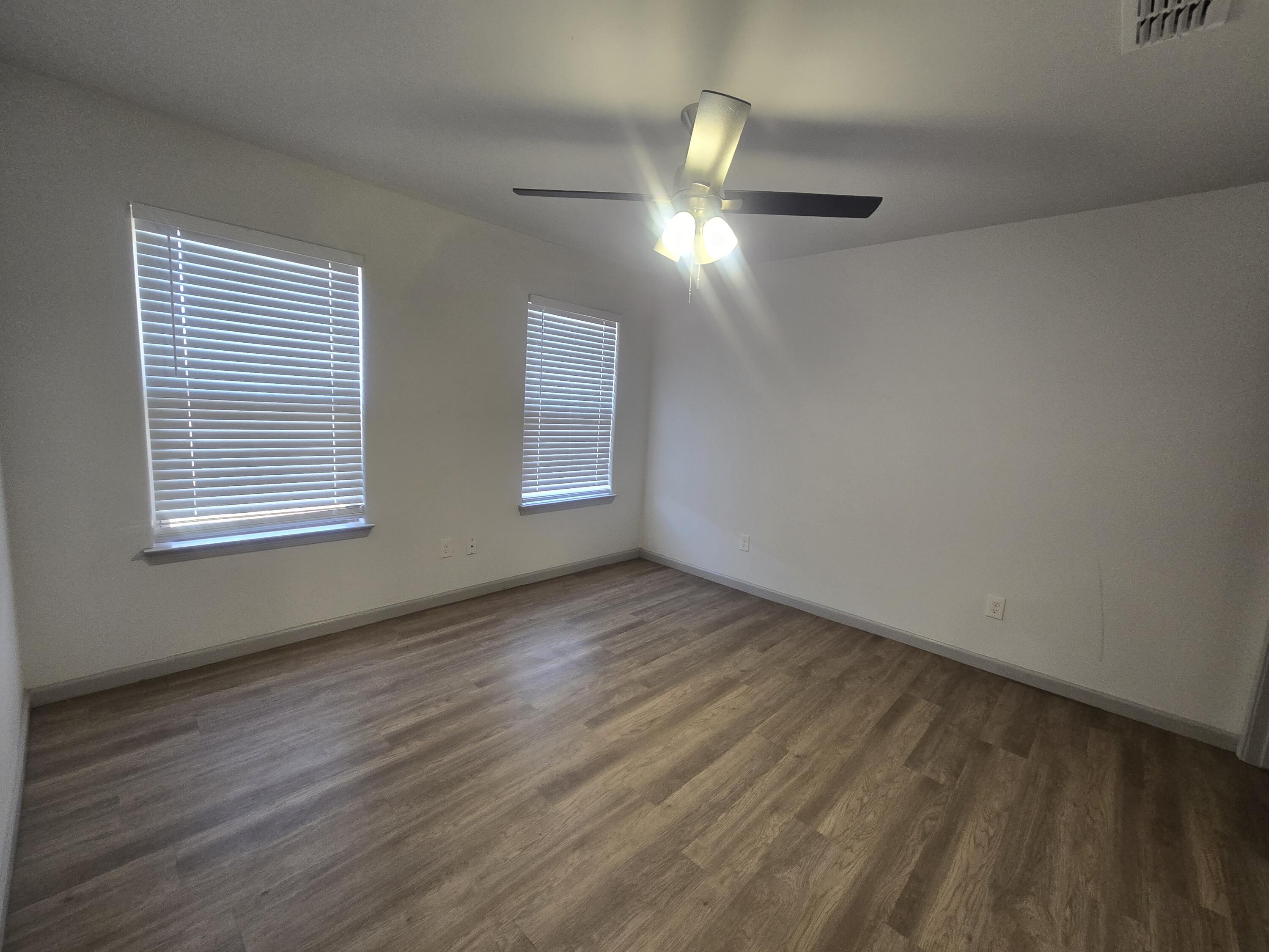 2108 88th Street Lubbock, TX 79423 - Photo 22 of 29 20260522_143121