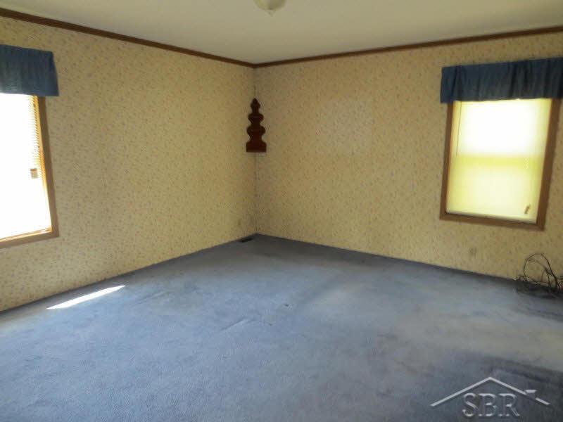 5930 Teft Road St. Charles, MI 48655 - Photo 5 of 11 20368430-4.JPG