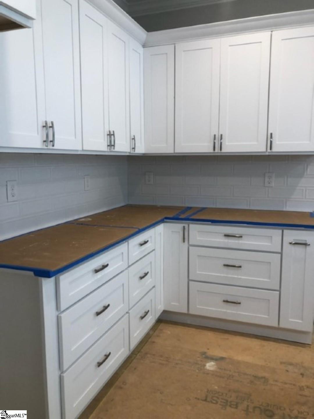107 Colony Road Travelers Rest, SC 29690 - Photo 4 of 8 Gallery Image 4