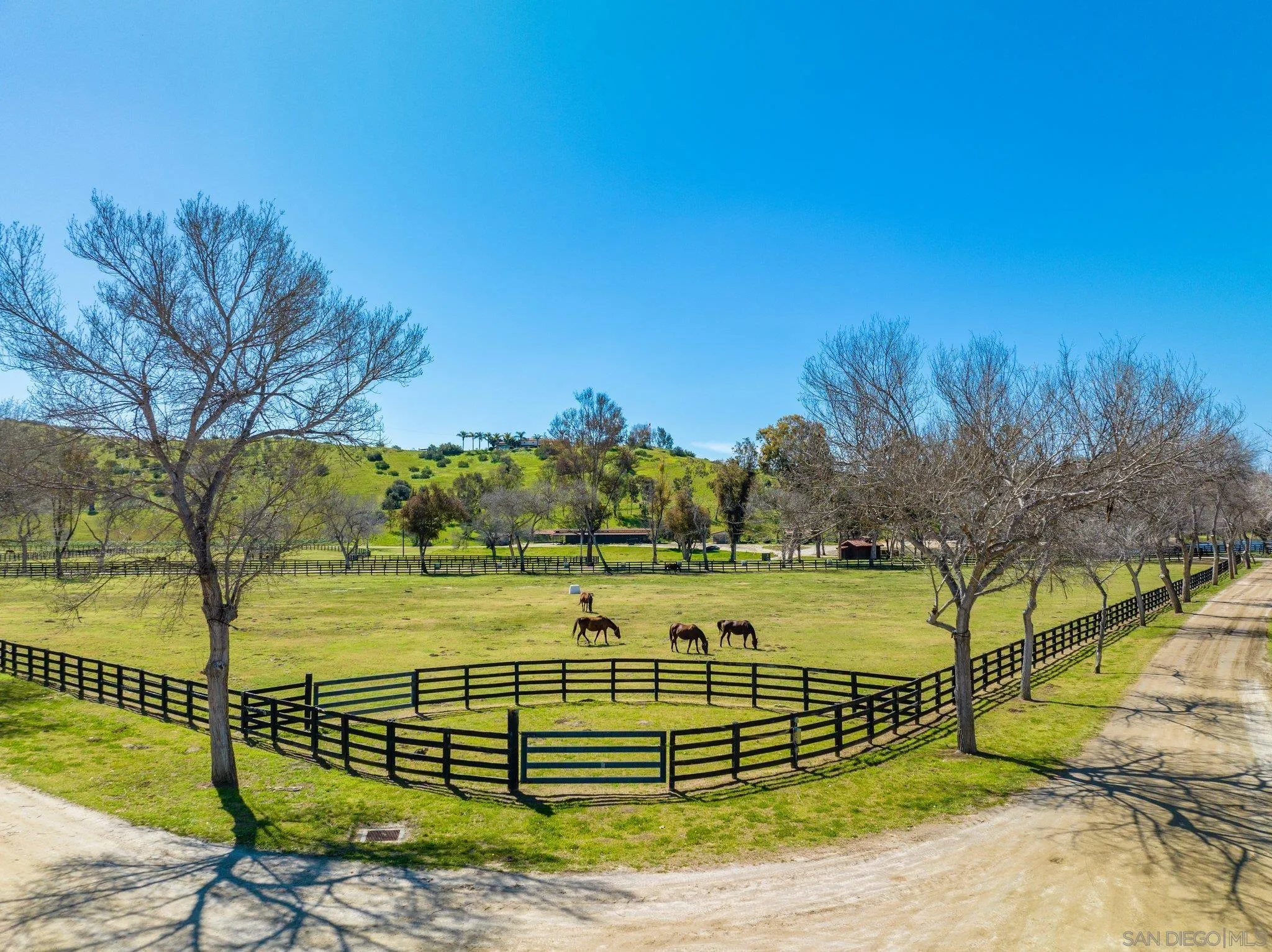5820 West Lilac Road Bonsall, CA 92003 - Photo 12 of 34 a view of a tennis court