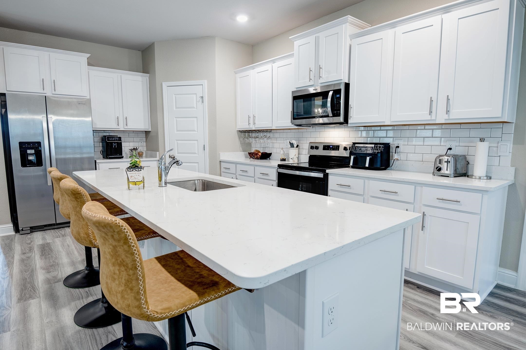 615 Shepard Street Gulf Shores, AL 36542 - Photo 11 of 51 Kitchen