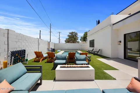 $2,189,000 | 4546 East Campbell Avenue, Phoenix, AZ 85018
