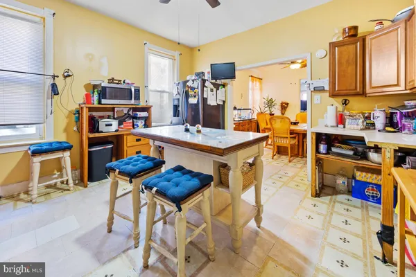 $170,000 | 426 State Street, Camden, NJ 08102