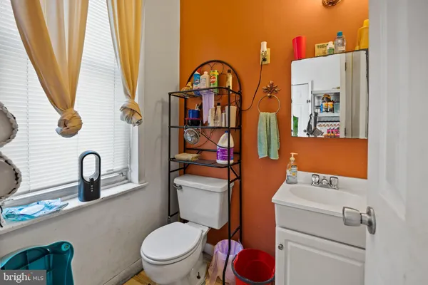 $170,000 | 426 State Street, Camden, NJ 08102