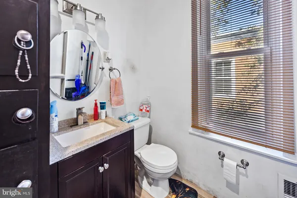 $170,000 | 426 State Street, Camden, NJ 08102