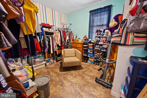 $170,000 | 426 State Street, Camden, NJ 08102