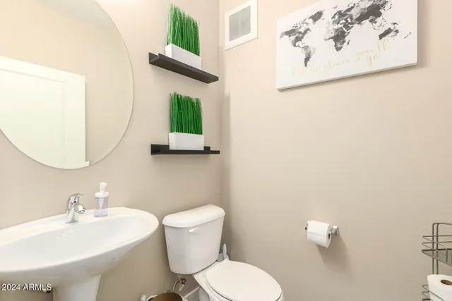 $4,700 | 2511 West Queen Creek Road, Unit 139, Chandler, AZ 85248