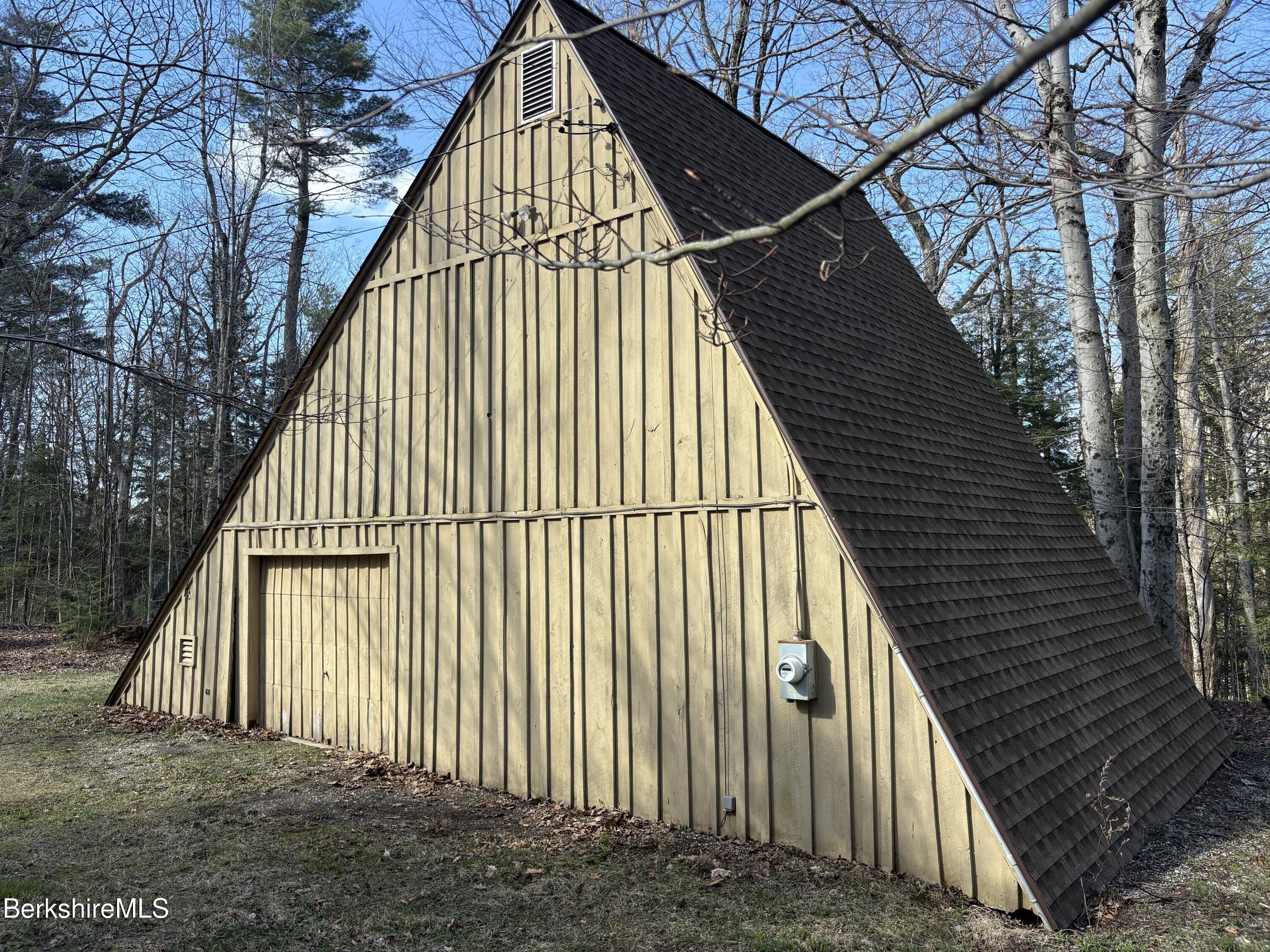 2110 West Center Road Otis, MA 01253 - Photo 18 of 24 IMG_3916