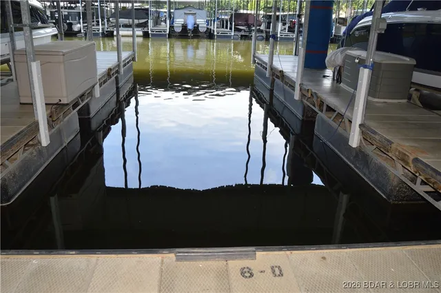 $245,000 | 40 Lighthouse Road, Unit 6201, Lake Ozark, MO 65049