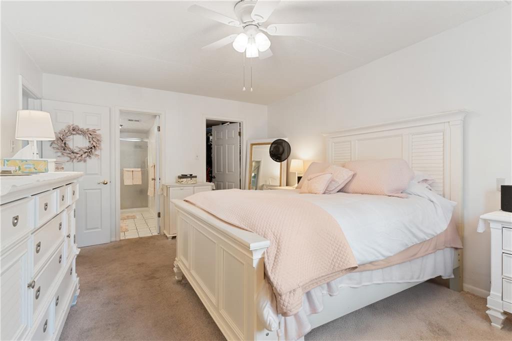2160 Greentree Road, Unit 508W Pittsburgh, PA 15220 - Photo 15 of 29 Gallery Image 15