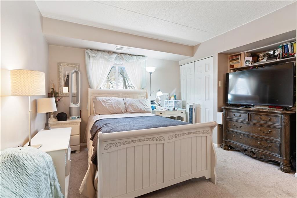 2160 Greentree Road, Unit 508W Pittsburgh, PA 15220 - Photo 18 of 29 Gallery Image 18