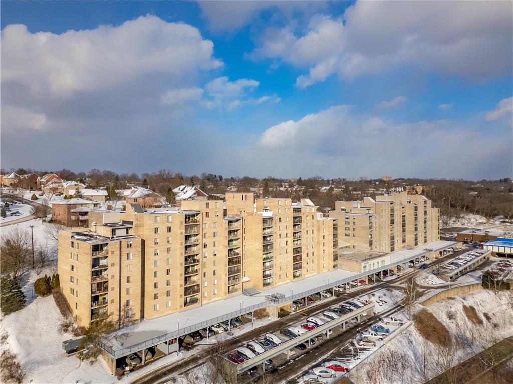 2160 Greentree Road, Unit 508W Pittsburgh, PA 15220 - Photo 27 of 29 Gallery Image 27
