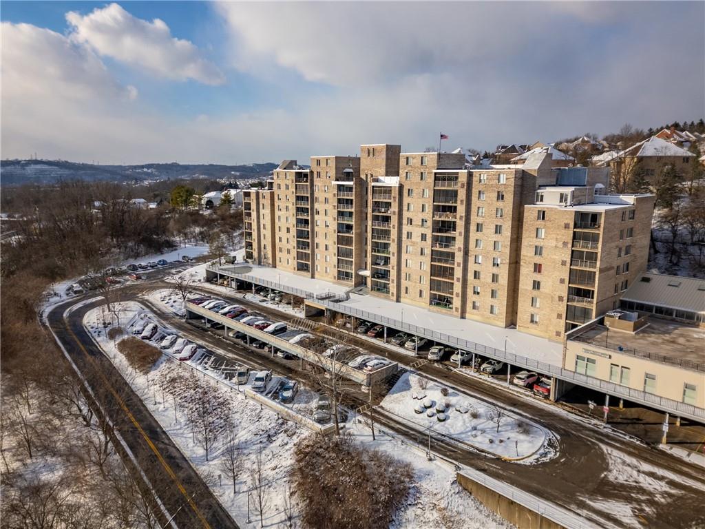 2160 Greentree Road, Unit 508W Pittsburgh, PA 15220 - Photo 28 of 29 Gallery Image 28
