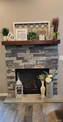 $434,900 | 404 Deep Forest Drive, Hawk Point, MO 63349