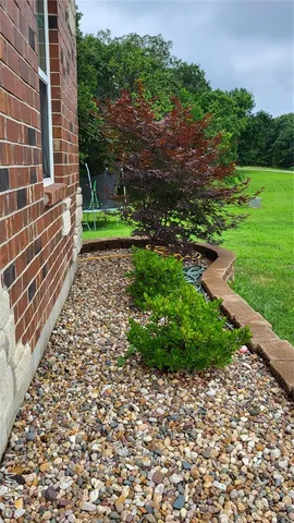 $434,900 | 404 Deep Forest Drive, Hawk Point, MO 63349