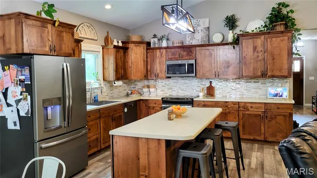 $434,900 | 404 Deep Forest Drive, Hawk Point, MO 63349