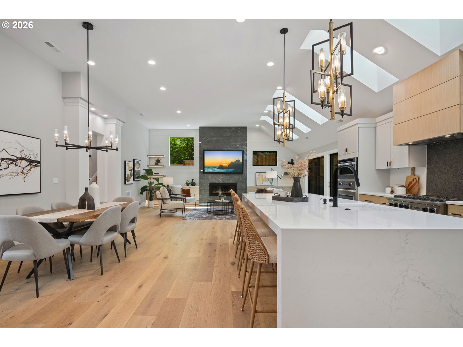 15370 Twin Fir Road Lake Oswego, OR 97034 - Photo 11 of 44