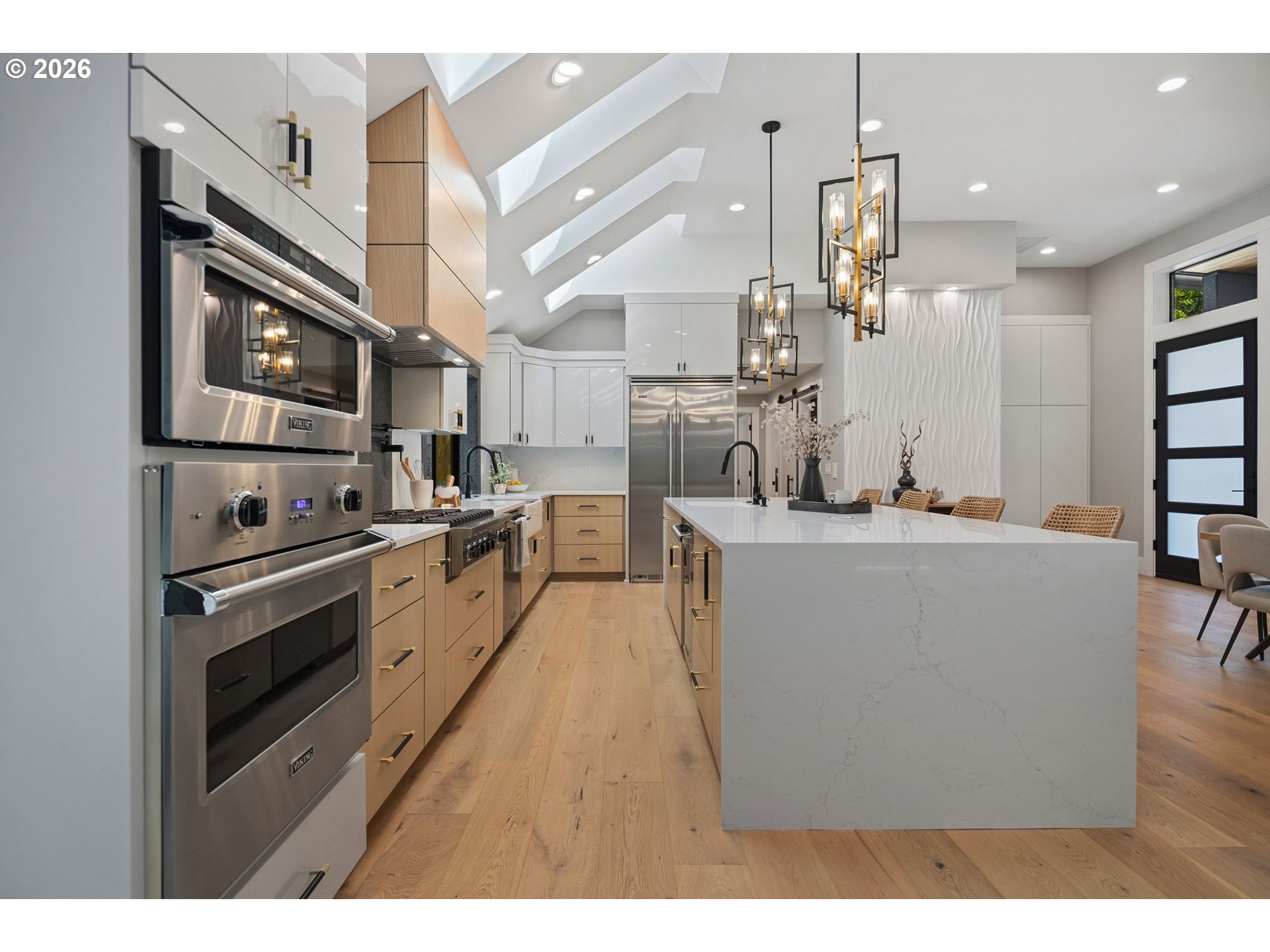 15370 Twin Fir Road Lake Oswego, OR 97034 - Photo 13 of 44