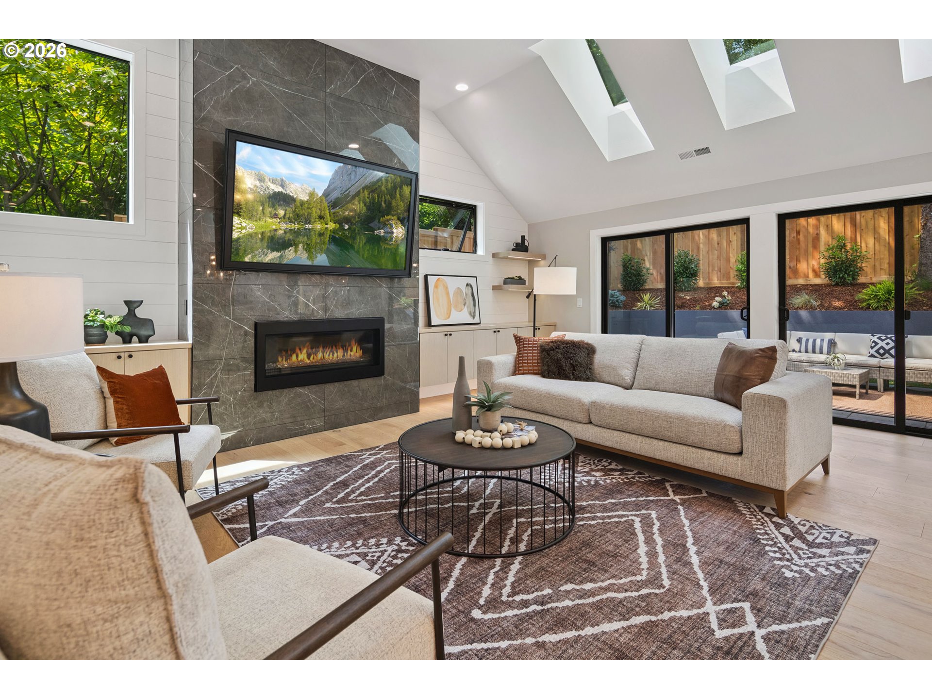 15370 Twin Fir Road Lake Oswego, OR 97034 - Photo 8 of 44