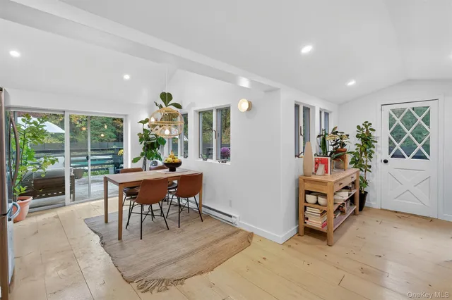 $499,999 | 718 Springtown Road, Tillson, NY 12486