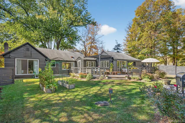 $499,999 | 718 Springtown Road, Tillson, NY 12486