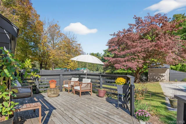 $499,999 | 718 Springtown Road, Tillson, NY 12486