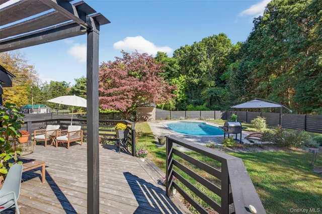 $499,999 | 718 Springtown Road, Tillson, NY 12486