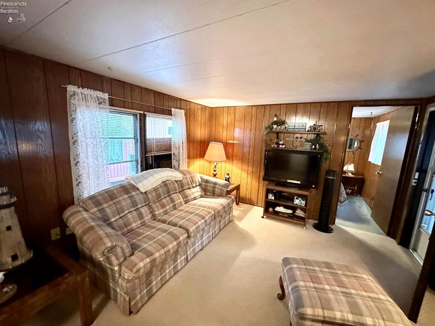 7401 East Harbor Road, Unit 41 Lakeside Marblehead, OH 43440 - Photo 3 of 13 Gallery Image 3