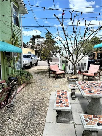 $1,800 | 61 81st Avenue, Unit 3, Treasure Island, FL 33706