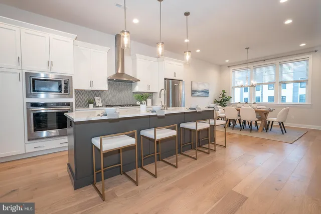 $989,000 | 303 Squire Drive, Newtown Square, PA 19073