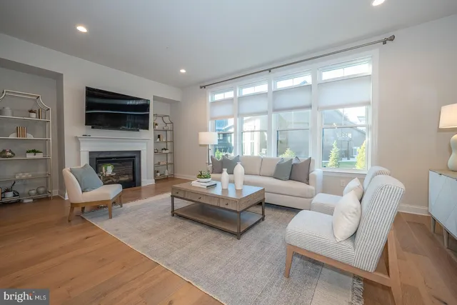 $989,000 | 303 Squire Drive, Newtown Square, PA 19073