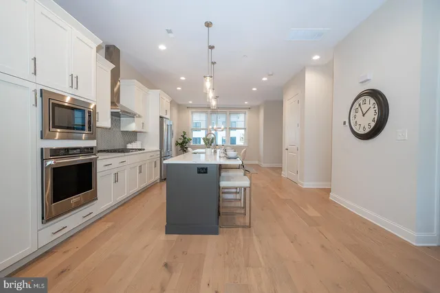 $989,000 | 303 Squire Drive, Newtown Square, PA 19073