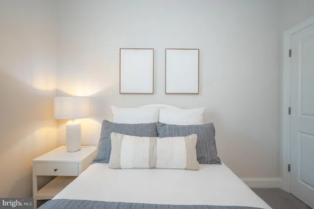 $989,000 | 303 Squire Drive, Newtown Square, PA 19073