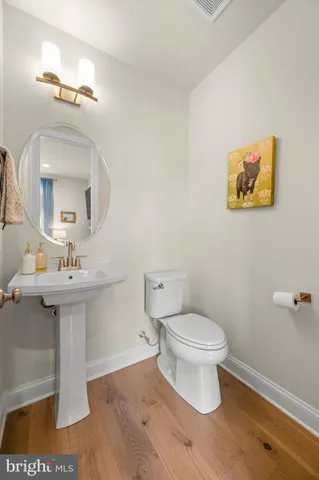 $989,000 | 303 Squire Drive, Newtown Square, PA 19073