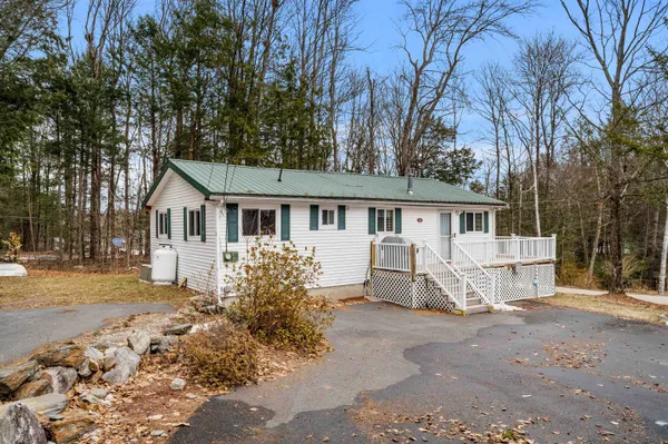 $399,000 | 11 Avalon Road, Farmington, NH 03835