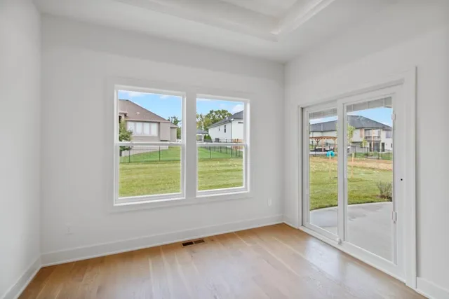 $569,000 | 2601 Northeast Crestview Street, Blue Springs, MO 64029