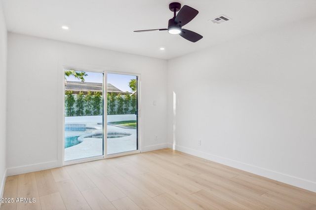 $1,238,000 | 4944 East Windrose Drive, Scottsdale, AZ 85254