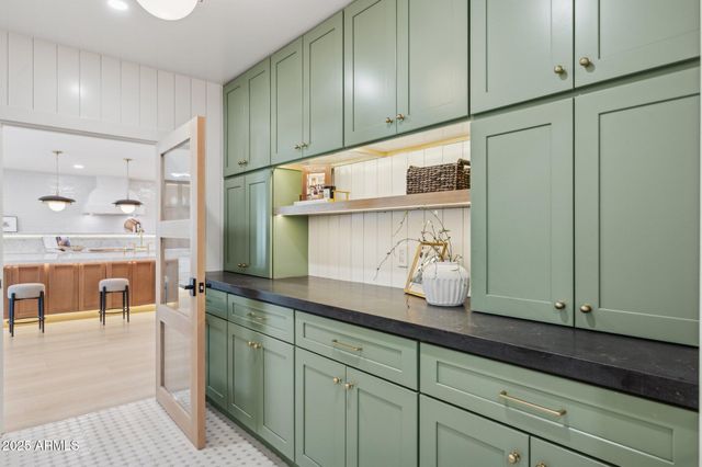 $1,238,000 | 4944 East Windrose Drive, Scottsdale, AZ 85254