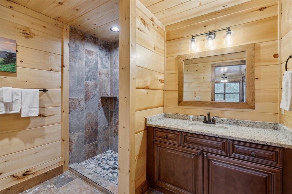 1042 Mathis Hollow Road Gatlinburg, TN 37738 - Photo 25 of 34 Gallery Image 25