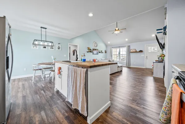 $265,000 | 644 Stratton Road, Elkton, KY 42220