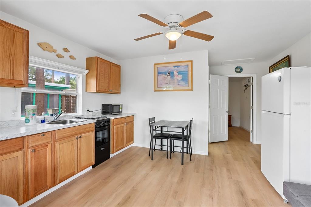 8825 Oak Street Riverview, FL 33578 - Photo 28 of 64